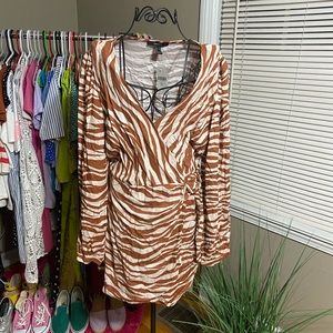 NWT tiger/zebra wrap dress